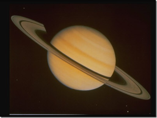 optical-pictures-taken-by-voyager-1-of-planet-saturn