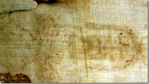 ap_holy_turin_shroud_nt_111221_wblog