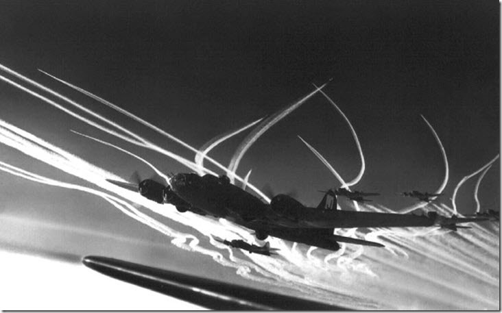 wwii contrail